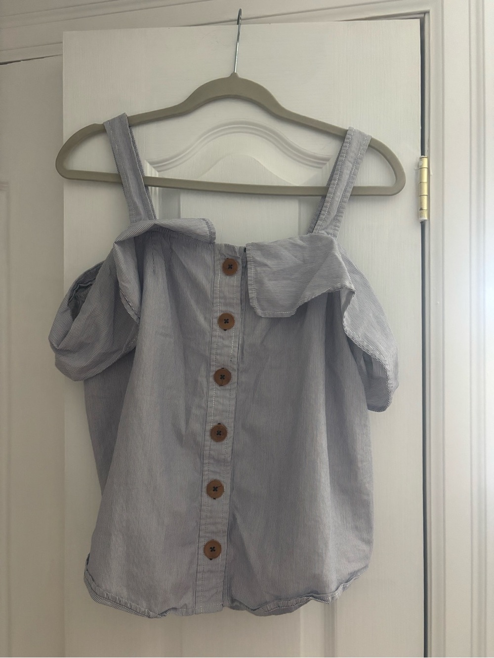 Maeve Light Blue Cold-Shoulder Button-Front Top